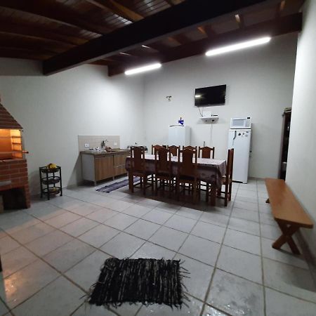 Casa Com Piscina Na Martim De Sa Villa Карагуататуба Екстериор снимка
